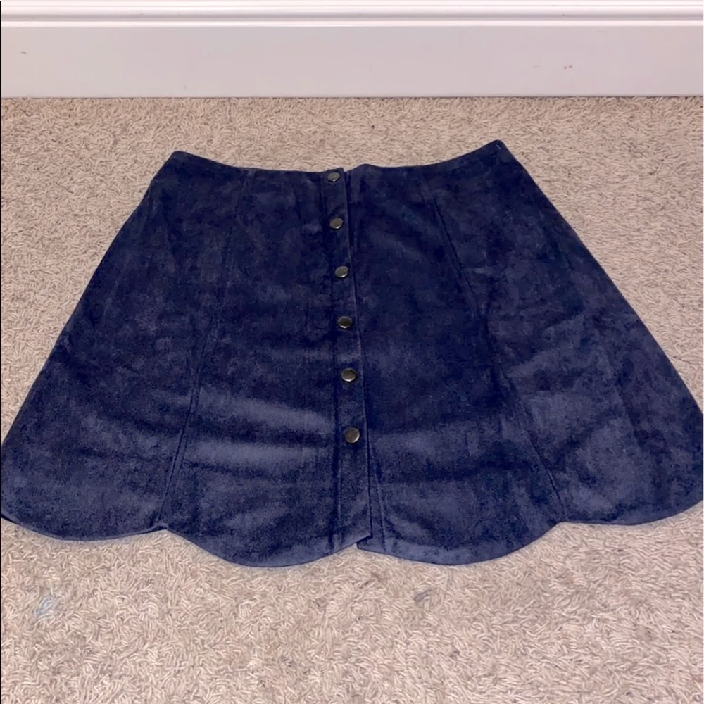 Francesca’s skirt